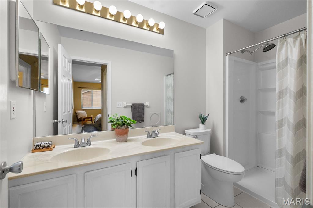 Sherwood Manor Two Of Bennington - Residential