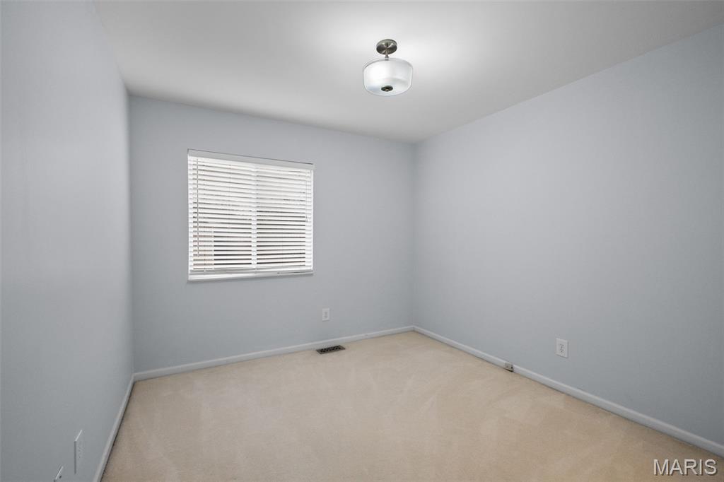 Sherwood Manor Two Of Bennington - Residential