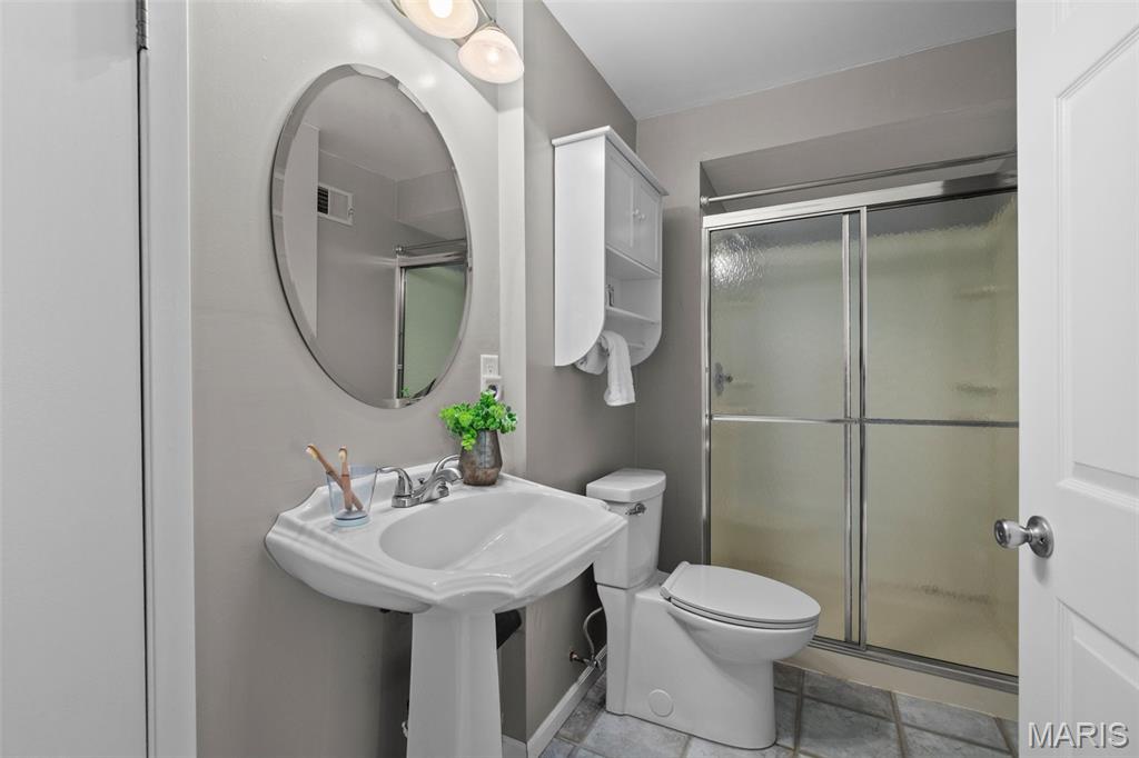 Sherwood Manor Two Of Bennington - Residential