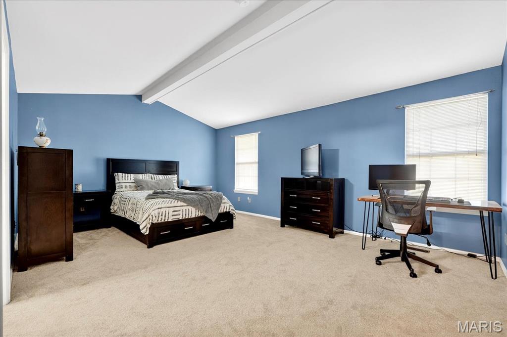 Maryland Heights, Missouri 63043, United States, 2 Bedrooms Bedrooms, ,3 BathroomsBathrooms,Residential,Active,235718