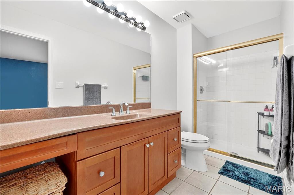 Maryland Heights, Missouri 63043, United States, 2 Bedrooms Bedrooms, ,3 BathroomsBathrooms,Residential,Active,235718