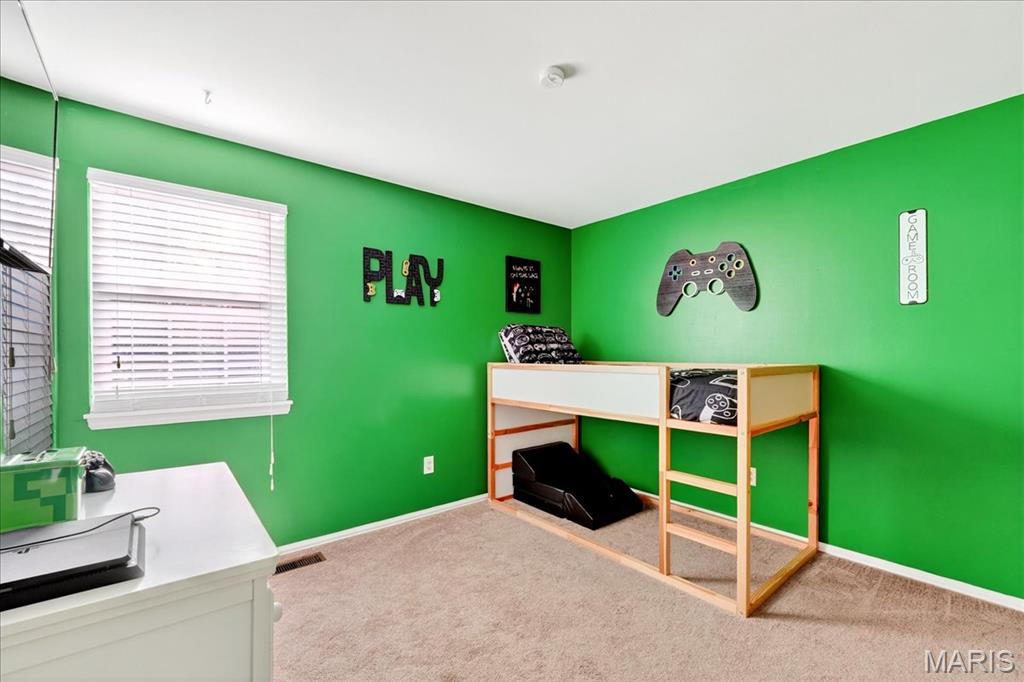 Maryland Heights, Missouri 63043, United States, 2 Bedrooms Bedrooms, ,3 BathroomsBathrooms,Residential,Active,235718