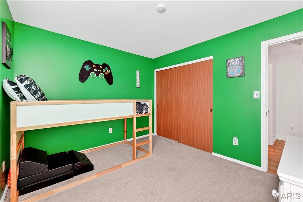 Maryland Heights, Missouri 63043, United States, 2 Bedrooms Bedrooms, ,3 BathroomsBathrooms,Residential,Active,235718