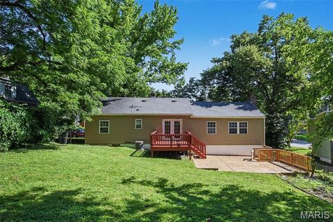 Tiny photo for 824 N Forest Avenue, Webster Groves, MO 63119 (MLS # 26038745)