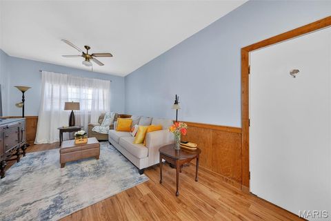 Tiny photo for 540 S Jefferson Street, Florissant, MO 63031 (MLS # 25068748)