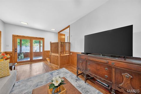 Tiny photo for 540 S Jefferson Street, Florissant, MO 63031 (MLS # 25068748)