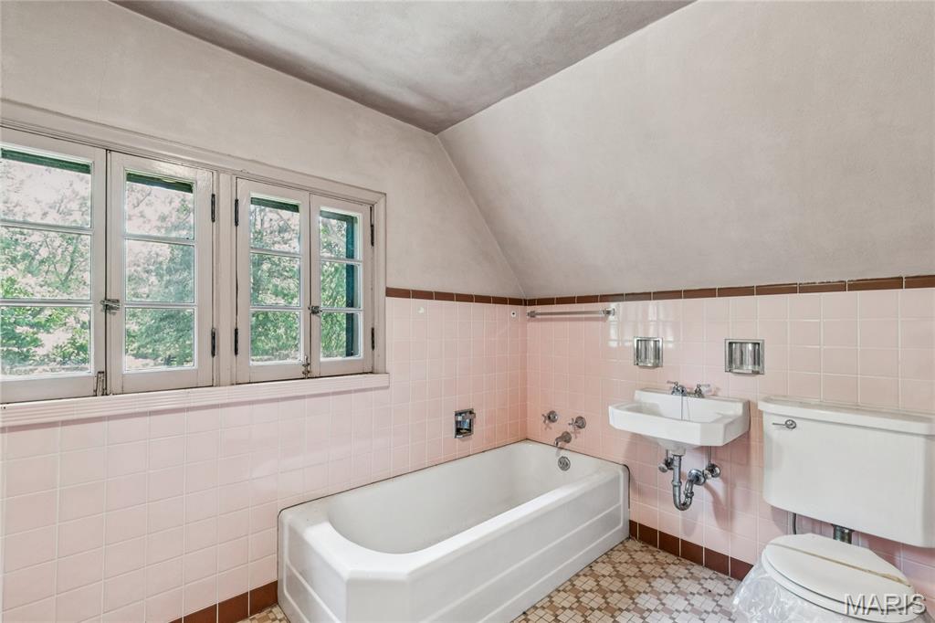 Sinks Road Estates Lts 9 & 10 & Sec - Residential