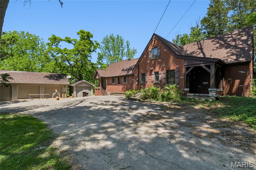 Sinks Road Estates Lts 9 & 10 & Sec - Residential