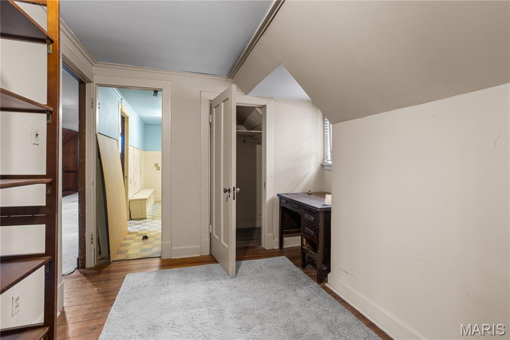 Maryland Terrace - Residential