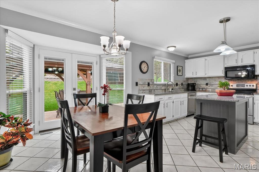 Tiffany Square Estates One - Residential