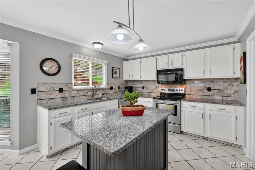 Tiffany Square Estates One - Residential