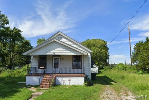 605 Fremont Avenue St Louis MO 63147