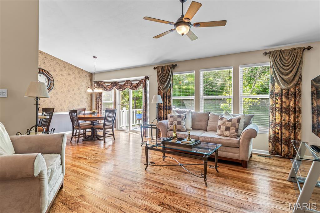 Villas At Woodridge - Residential