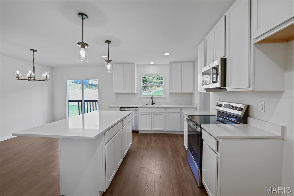 Riverstone 117 - Residential