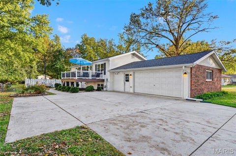 Tiny photo for 219 Brookside Lane, Ballwin, MO 63021 (MLS # 26067583)