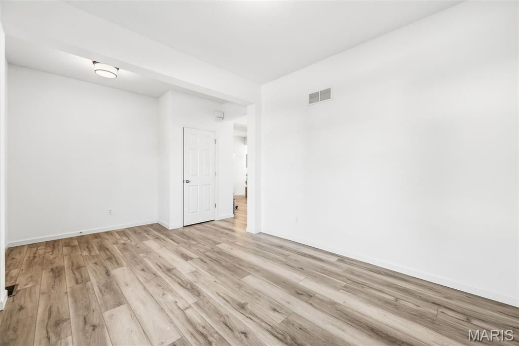 Photo of 1512 Cannon Ridge Drive, St Louis, MO 63146 (MLS # 26027125)