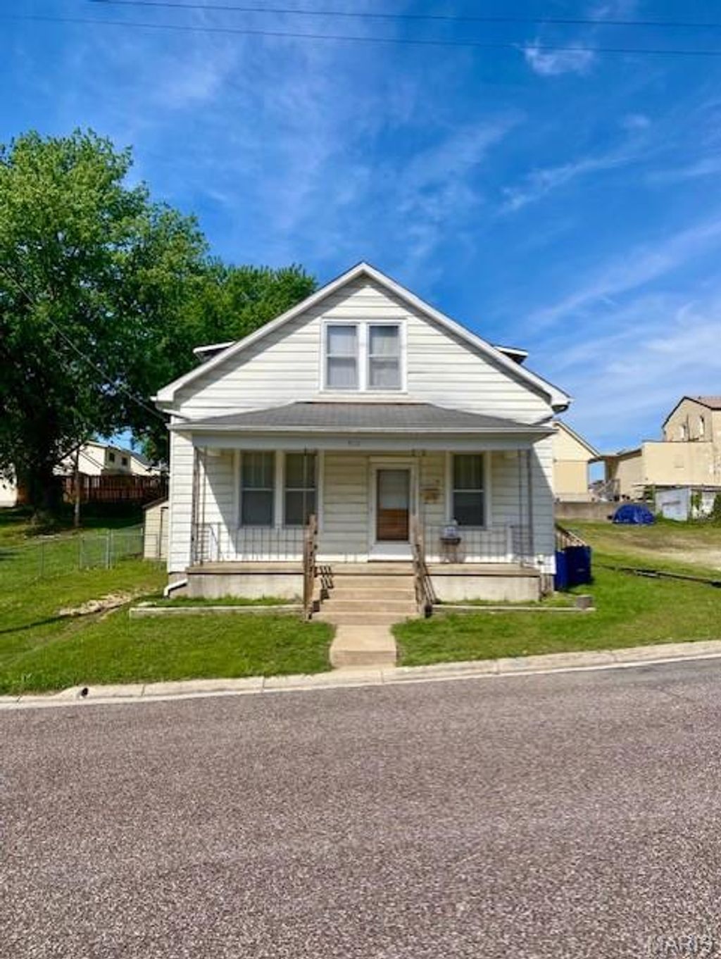Photo of 511 Macarthur Street, Washington, MO 63090 (MLS # 26026715)