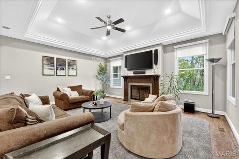Tiny photo for 699 W Washington Avenue, Kirkwood, MO 63122 (MLS # 25064879)