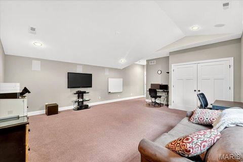 Tiny photo for 699 W Washington Avenue, Kirkwood, MO 63122 (MLS # 25064879)