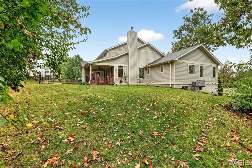 Kirkwood, Missouri 63122, United States, 5 Bedrooms Bedrooms, ,6 BathroomsBathrooms,Residential,Active,215735