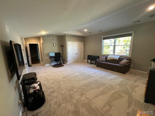 Kirkwood, Missouri 63122, United States, 5 Bedrooms Bedrooms, ,6 BathroomsBathrooms,Residential,Active,215735