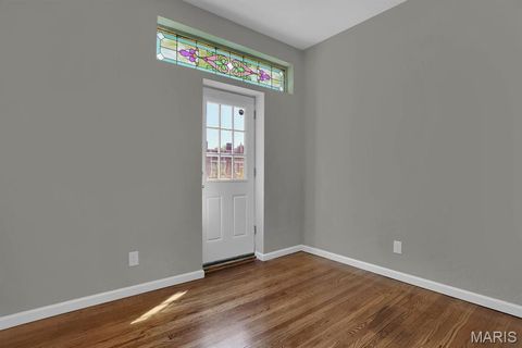 Tiny photo for 3543 Wyoming Street #upper, St Louis, MO 63118 (MLS # 25070679)