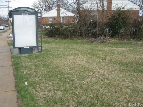 Tiny photo for 10458 BIG BEND Boulevard, Kirkwood, MO 63122 (MLS # 26021197)