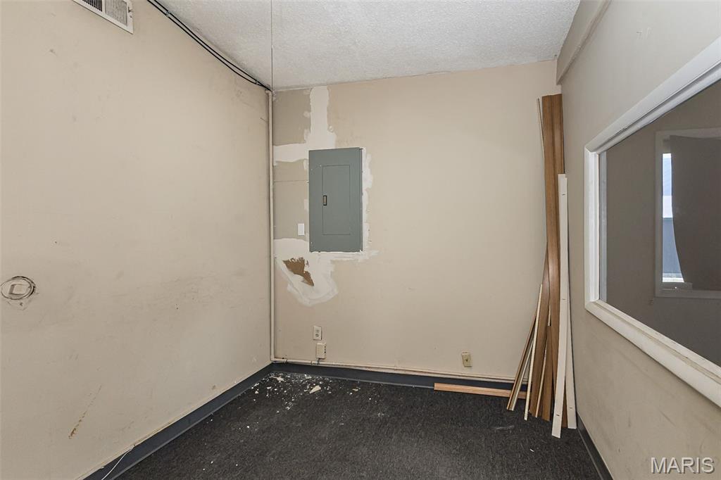 Harvestowne #1 - Commercial Sale