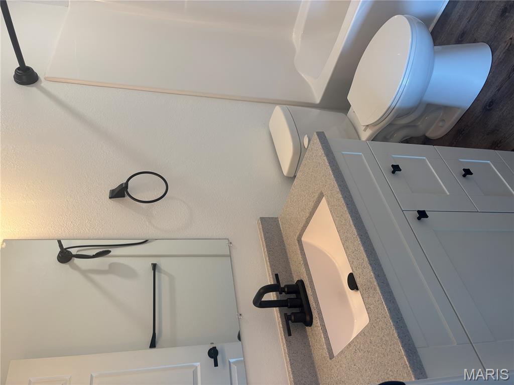 Colliers & Villars Add - Residential