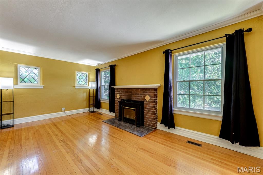 Photo of 1417 Anna Avenue, University City, MO 63130 (MLS # 26057109)
