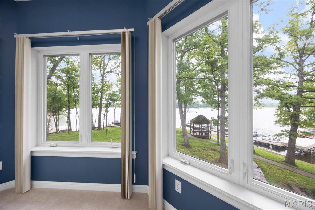 Ravens Pointe - Residential