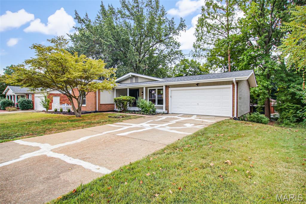 3870 Woodcrest Drive