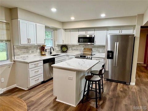 Tiny photo for 76 Ruth Drive, St Charles, MO 63301 (MLS # 26061177)