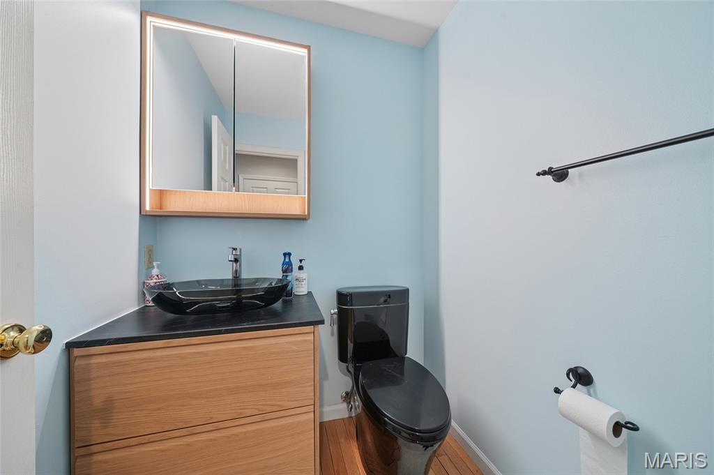 Sandistan Manor - Residential