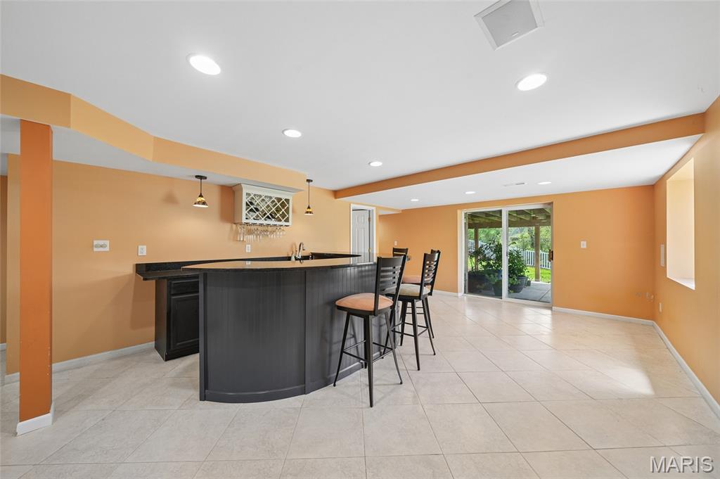 Sandistan Manor - Residential