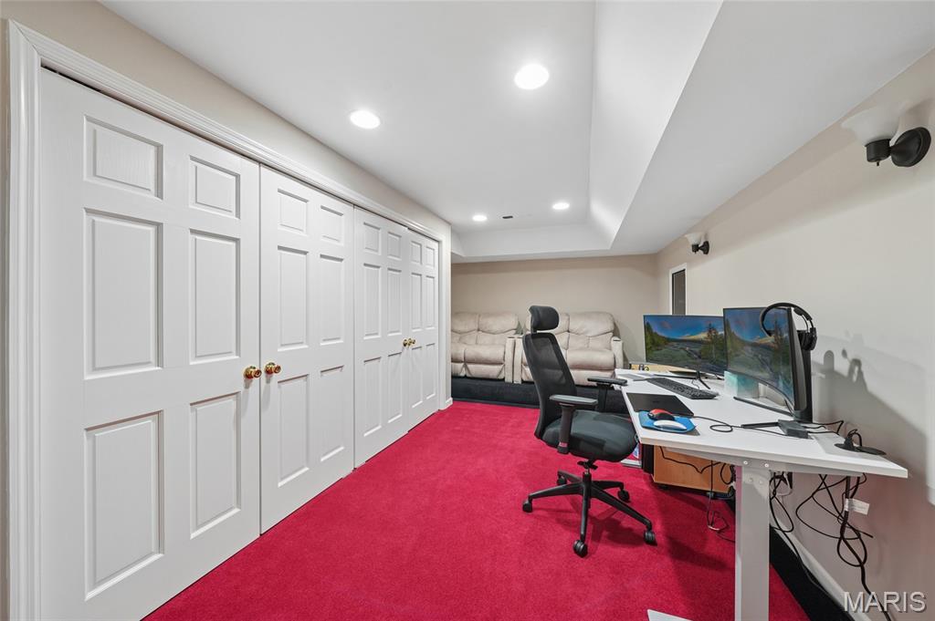 Sandistan Manor - Residential