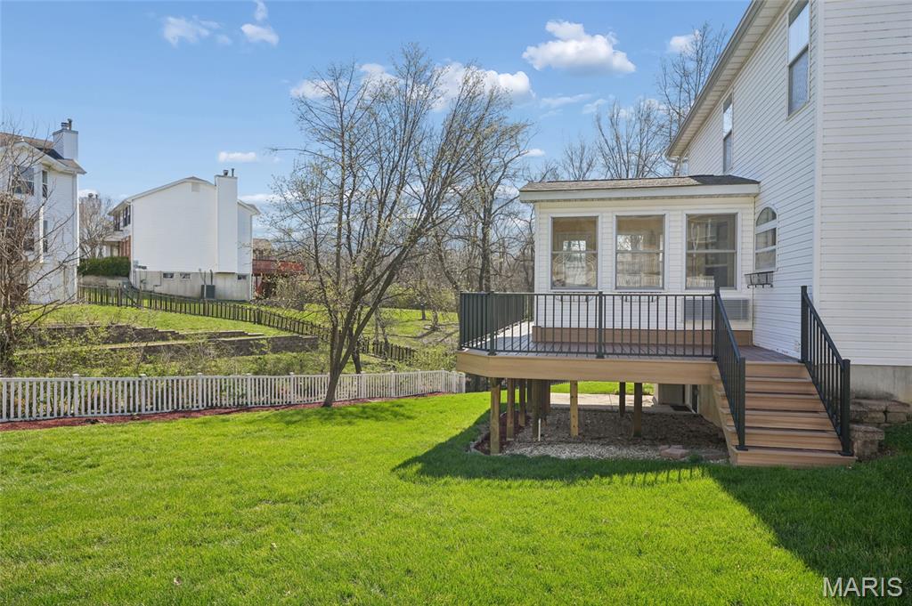 Sandistan Manor - Residential