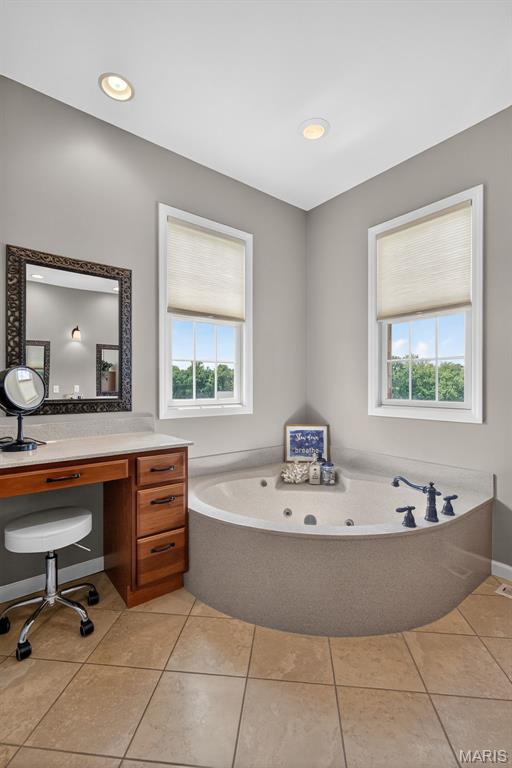 Troy, Missouri 63379, United States, 4 Bedrooms Bedrooms, ,6 BathroomsBathrooms,Residential,Active,195388