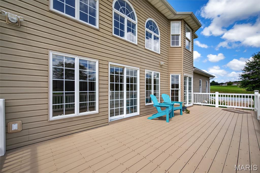 Troy, Missouri 63379, United States, 4 Bedrooms Bedrooms, ,6 BathroomsBathrooms,Residential,Active,195388