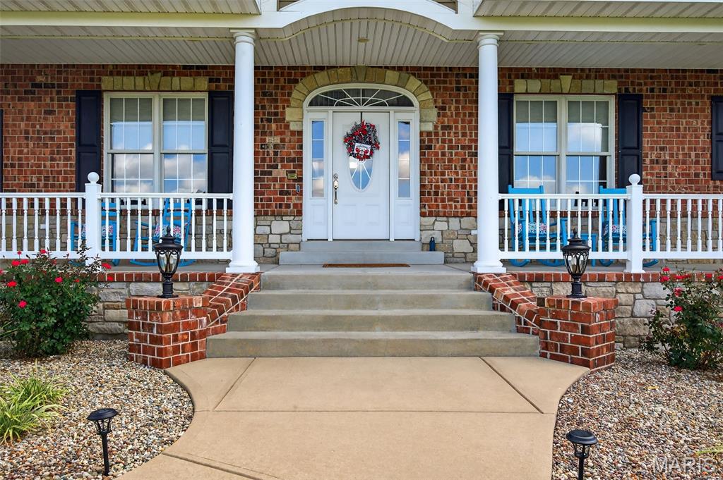 Troy, Missouri 63379, United States, 4 Bedrooms Bedrooms, ,6 BathroomsBathrooms,Residential,Active,195388