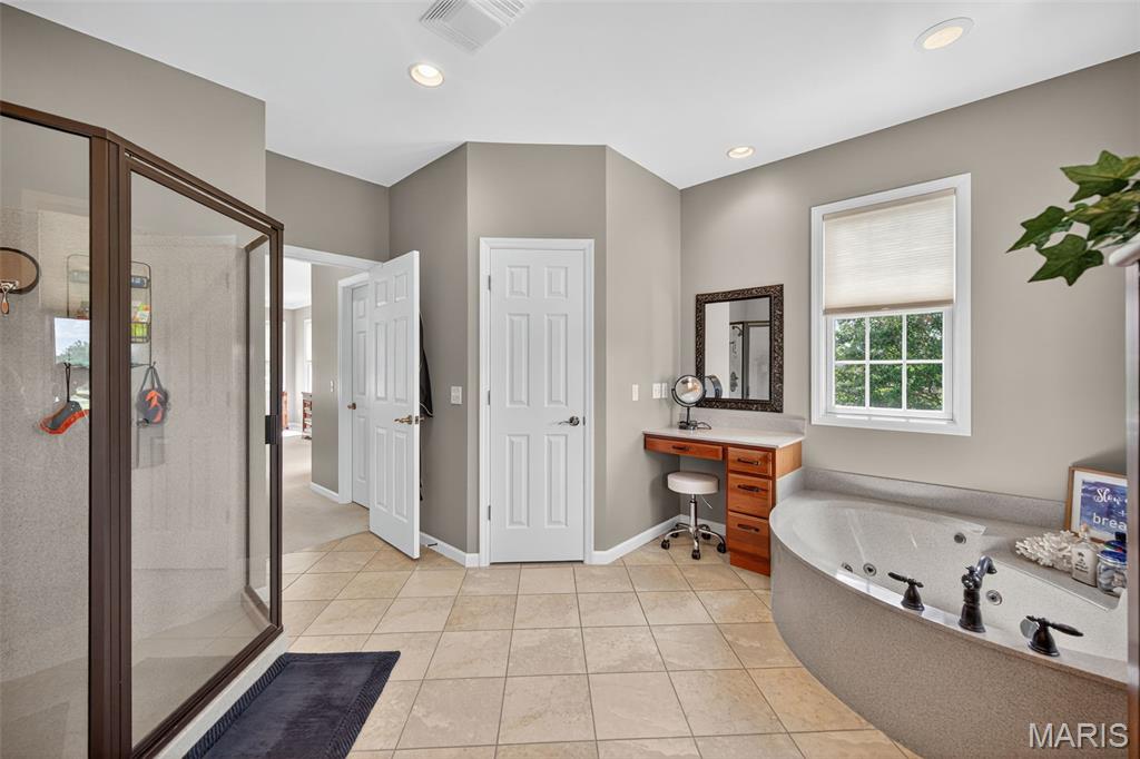 Troy, Missouri 63379, United States, 4 Bedrooms Bedrooms, ,6 BathroomsBathrooms,Residential,Active,195388