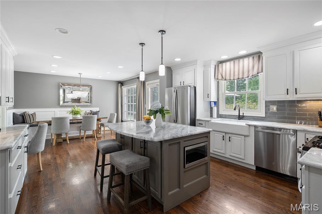 Countryshire Place - Residential