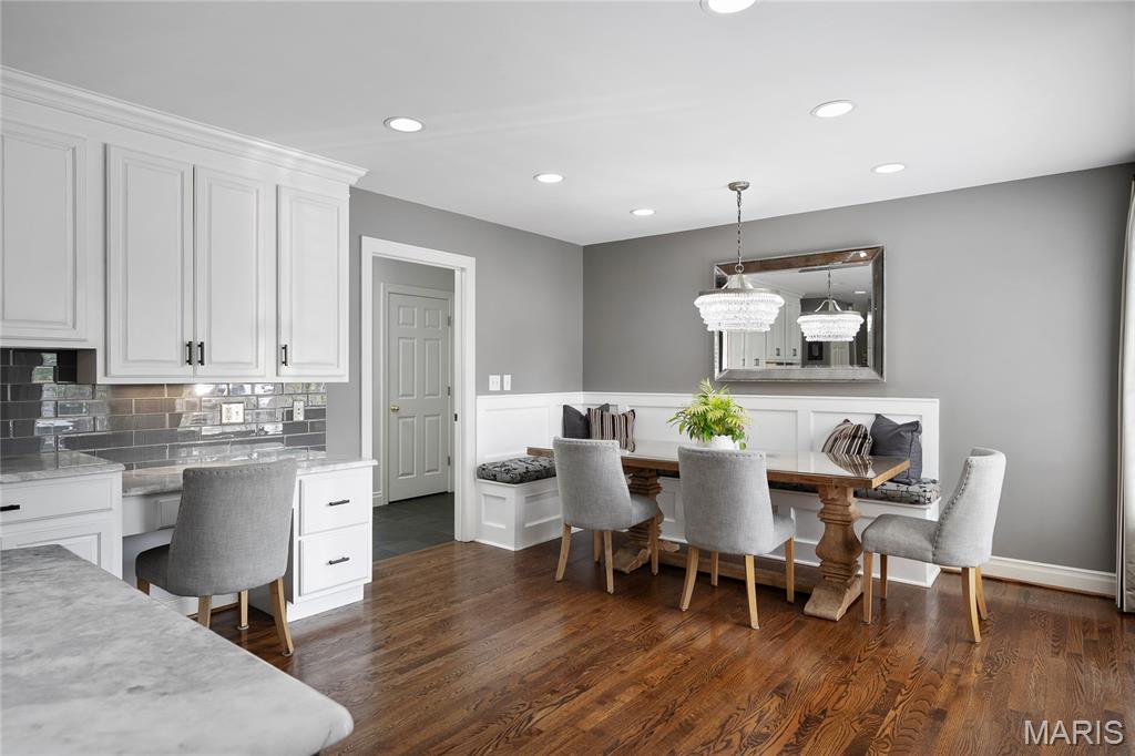 Countryshire Place - Residential