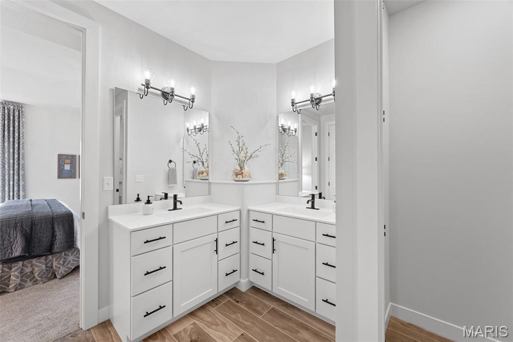 Estates At Pinckney Ridge - Residential