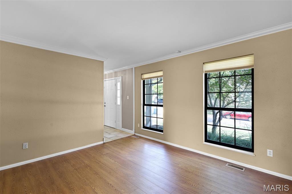 190 Oakbriar Farm Drive