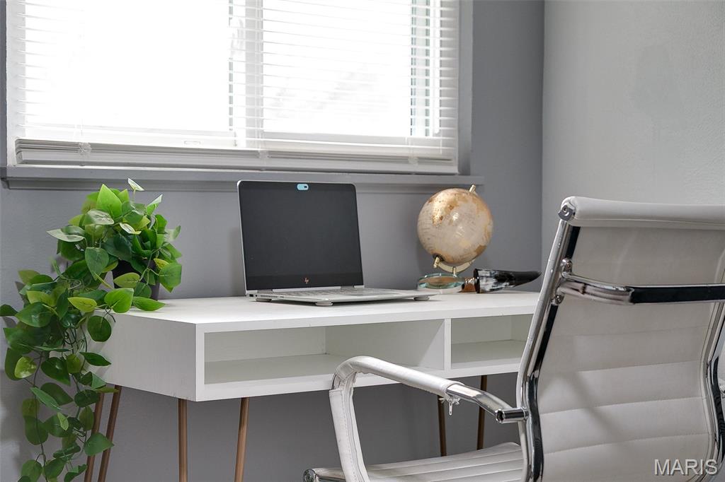 Hathaway Manor 7 - Residential