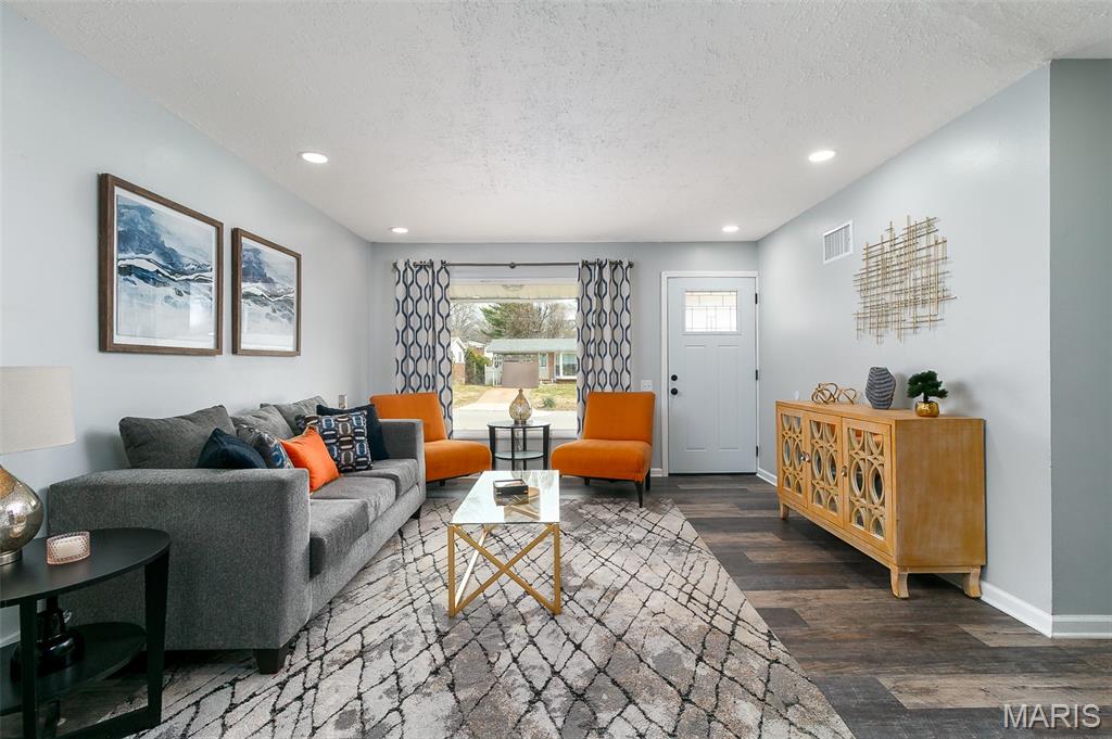 Hathaway Manor 7 - Residential