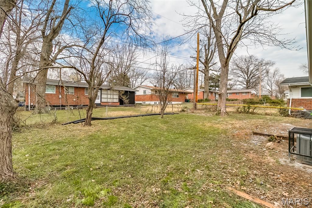 Hathaway Manor 7 - Residential