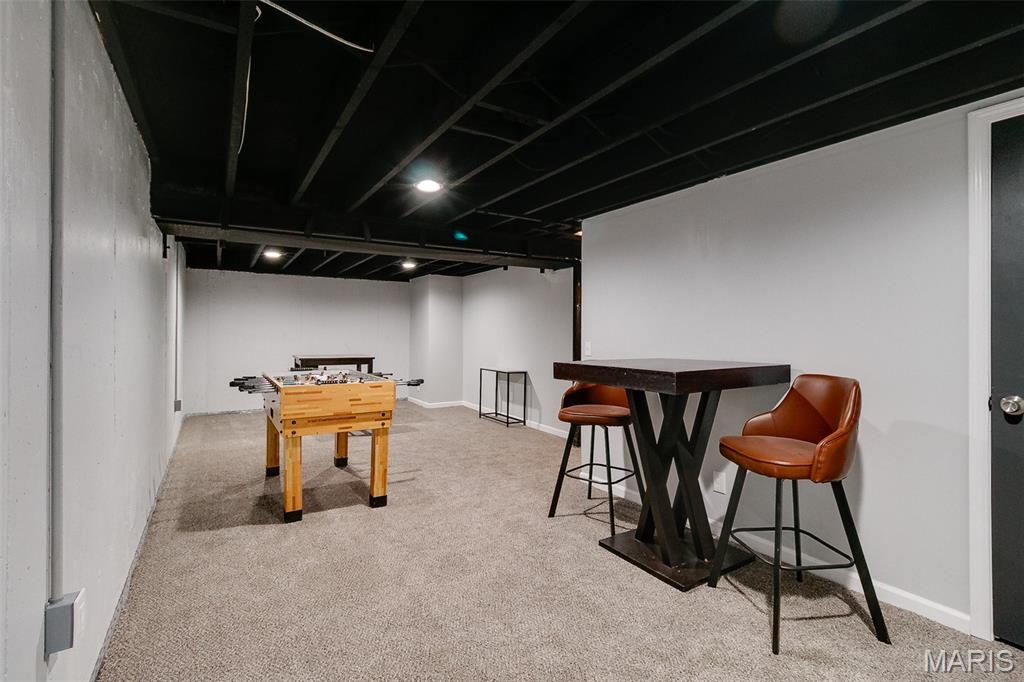 Hathaway Manor 7 - Residential