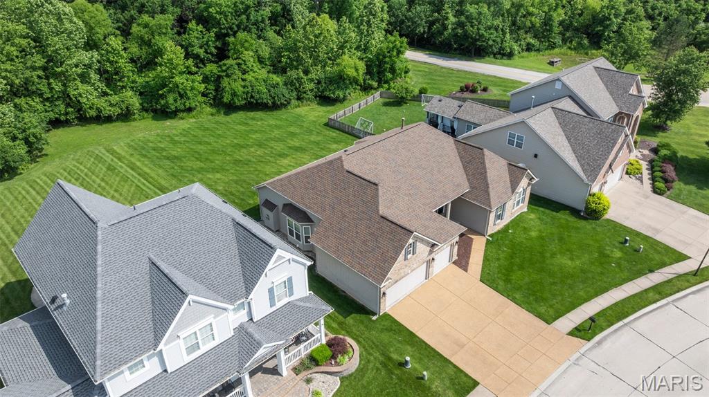 905 Summit Oaks Drive